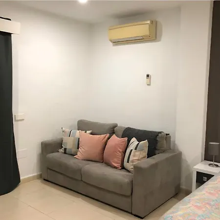 Benalbeach!! First Line & Pools Apartment *