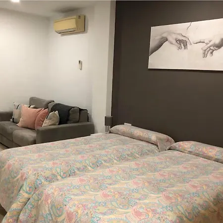 Apartment Benalbeach!! First Line & Pools *