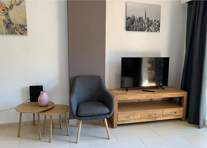 Benalbeach!! First Line & Pools Apartamento *