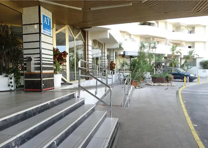 Benalbeach!! First Line & Pools Apartamento Benalmádena