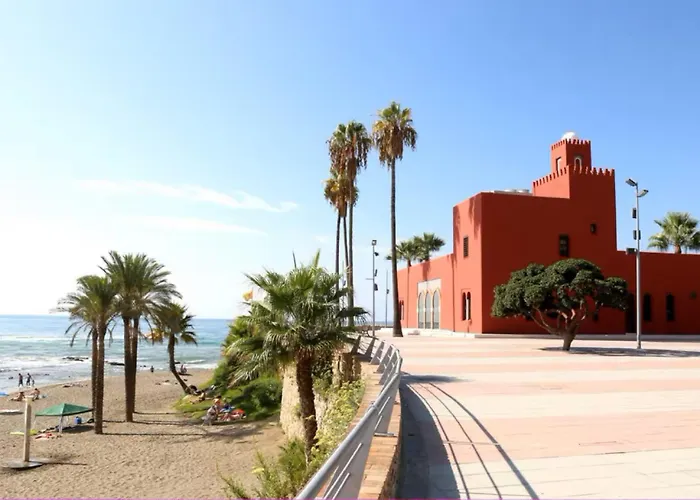 Apartamento Benalbeach!! First Line & Pools