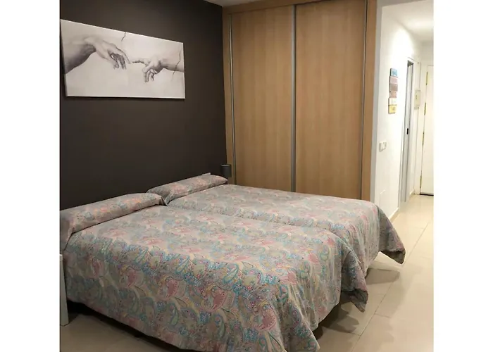 Apartamento Benalbeach!! First Line & Pools Benalmádena